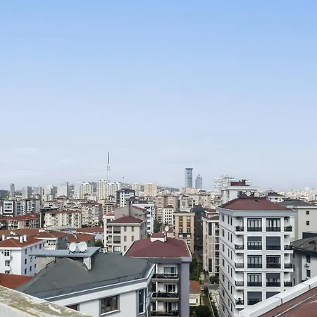 Apartment Chic Flat Near Public Transportation In Goztepe