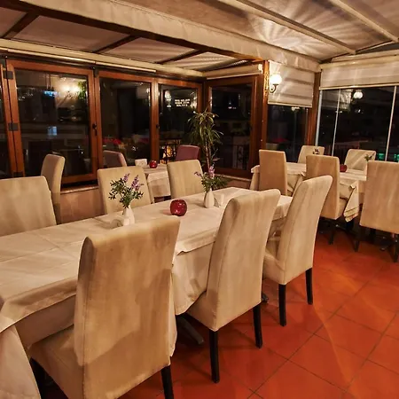 Celal Sultan Special Class Estambul