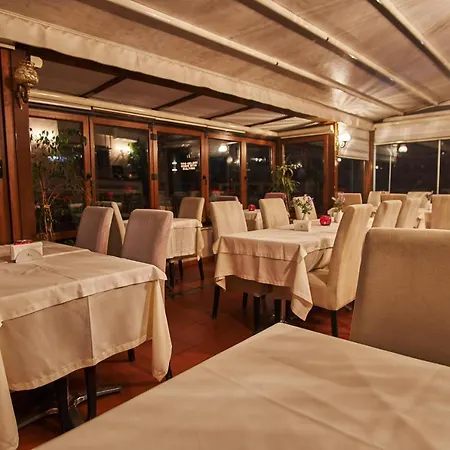 Celal Sultan Special Class Hotel 4*