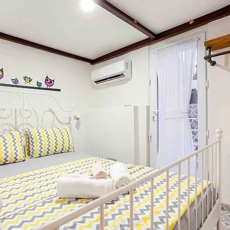 Lovely W Garden /4mins To Taksim Square Apartment Istanbul