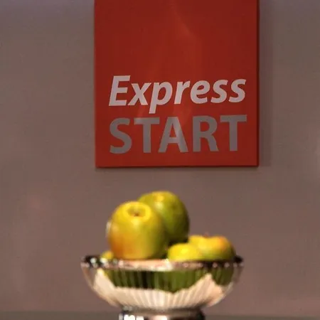 Express Istanbul-ora 3*