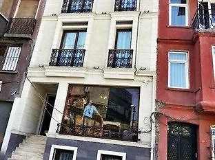 Almond Hill Aparthotel 2*