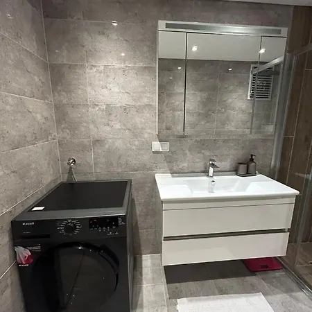 Arenya Apartment *