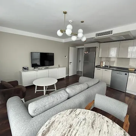 Arenya Apartment *