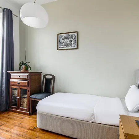 Bright Chic Flat In Beyoglu *