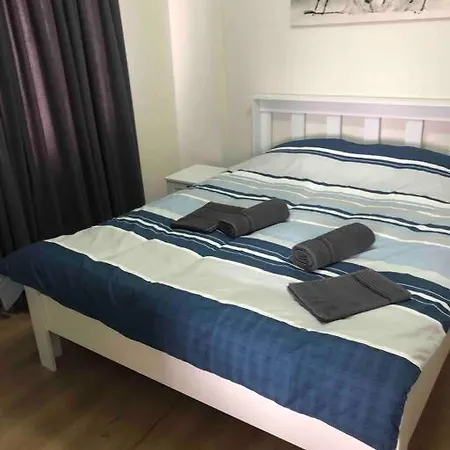 Apartment Ultra Lux Beside Metro And Sabiha Gokcen Airport