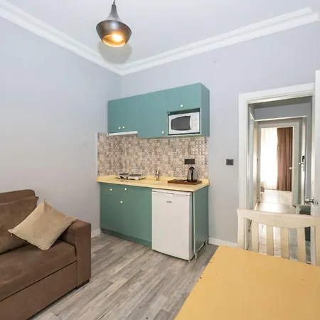 Cirrus Otel