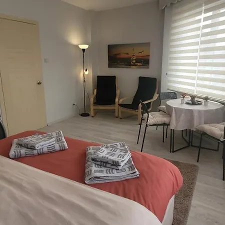 Family Apt For 7 People, 10 Min Walk To Taksim Square