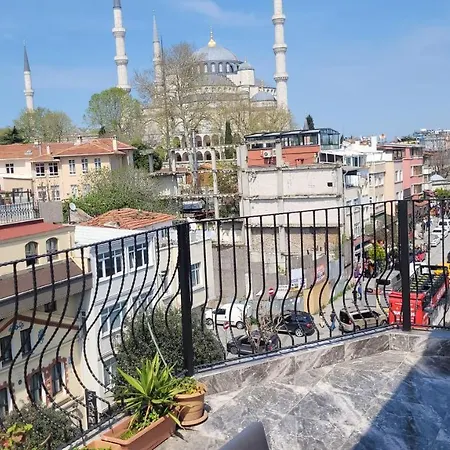 Mehmet Bey Otel *