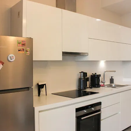 Apartment Basket & Suites