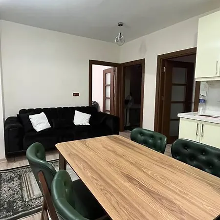 3+1 House With Garden In The New Building 公寓