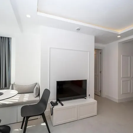 Juno Taksim Hotel 2*