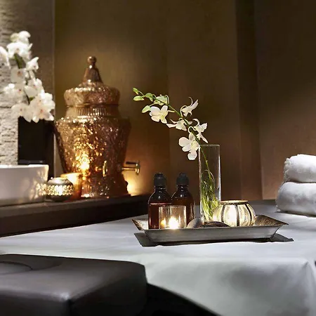 Renaissance Polat Bosphorus 5* Istanbulská provincie
