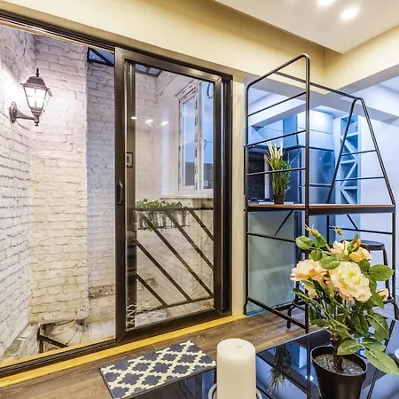 Centrally Located Flat In Sisli Istanbul