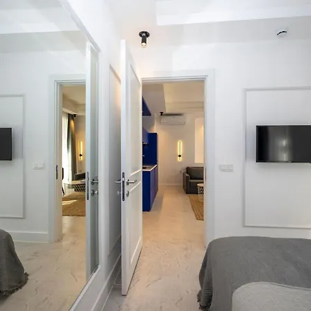 Hotel Juno Taksim 2*
