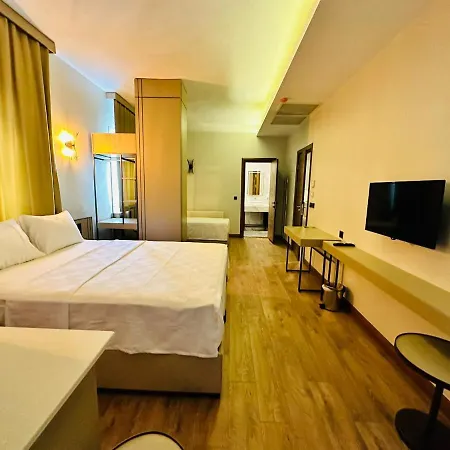 Hotel Royal 3*