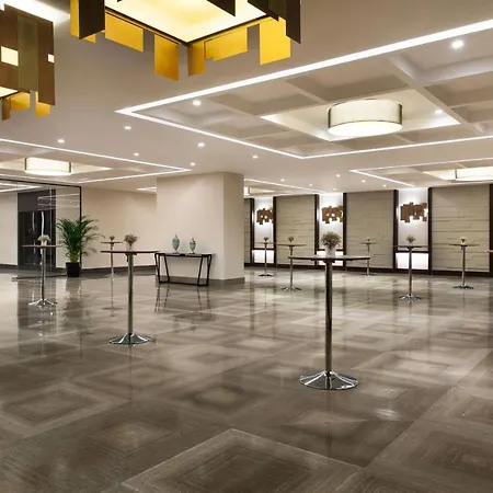 Отель Sheraton Center Стамбул