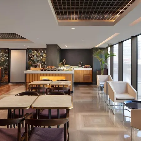 Отель Sheraton Center 5*