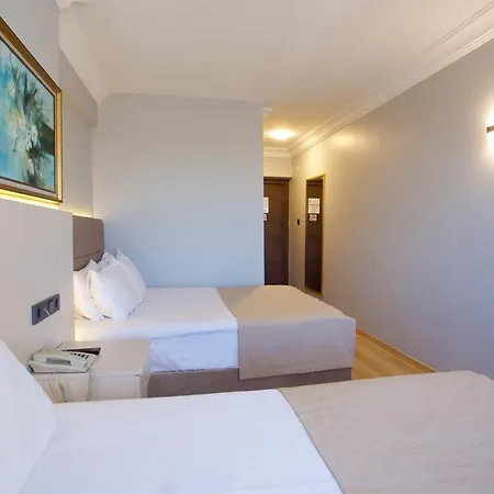 Hotel Grand Ant