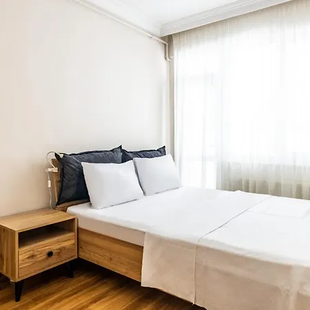 アパート Spacious Flat 10 Min To Dolmabahce Palace