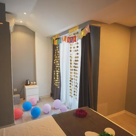 Albatros Hagia Sophia Hotell 3*