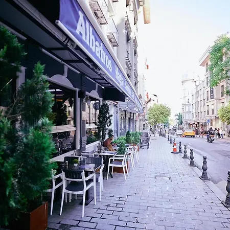 Albatros Hagia Sophia Hotell 3*