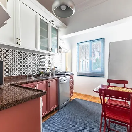公寓 Unique Flat W Balcony 5 Min To Istiklal Street 伊斯坦布尔