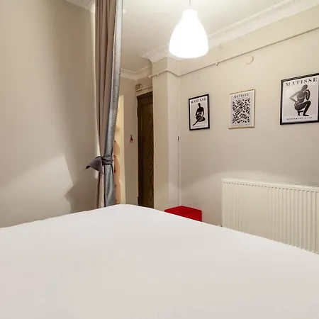 Lovel Apartment Istanbul