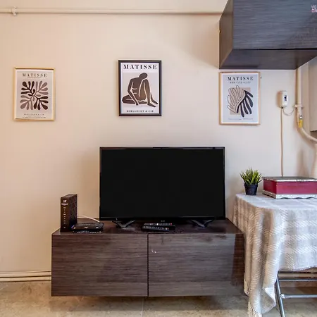 Apartment Lovel