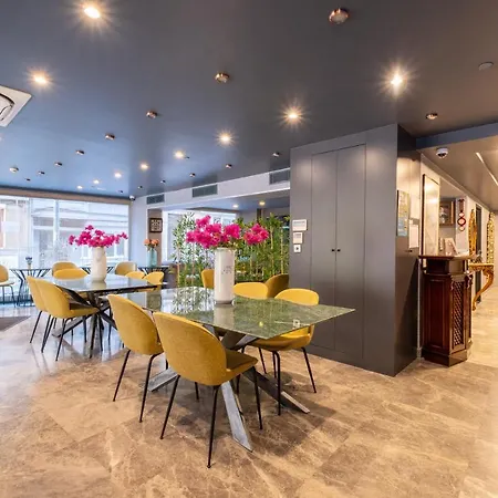 La Wisteria Boutique Отель