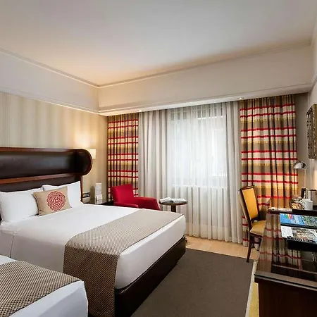 Otel Titanic Comfort Sisli
