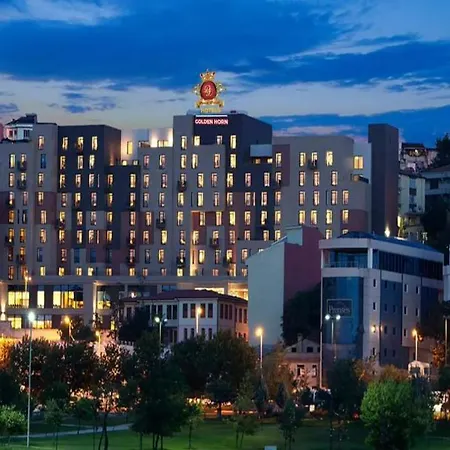 Dosso Dossi & Golden Horn 5*