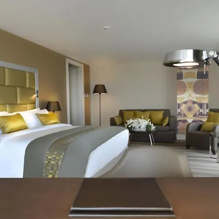 Hotel Wyndham Grand Europe 5*