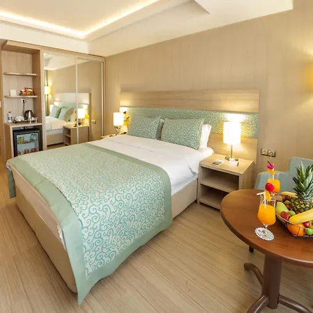 Golden Way Giyimkent 4* Istanboel