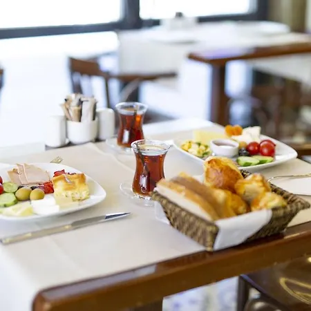 Hotell Hotellino 4*