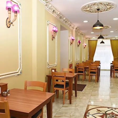Grand Umit Hotel 2*