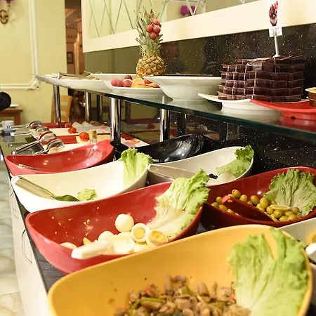 Hotel Grand Umit
