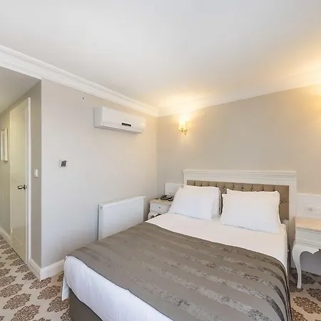 Hotel Topkapi Old Kensington Ottoman Heritage