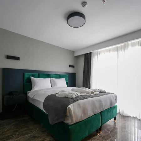 Hotel Kurucesme Business