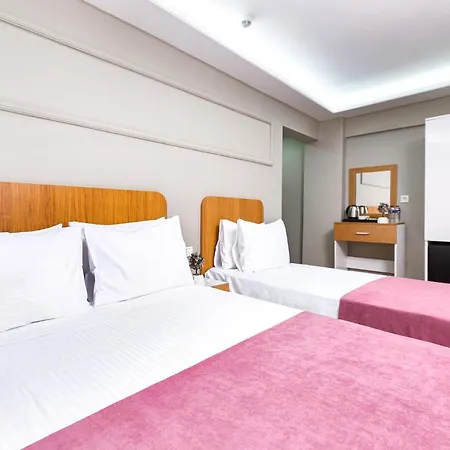 Ria Boutique Hotel