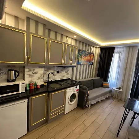 Taksim Larissa