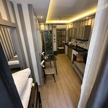 Taksim Larissa Aparthotel *