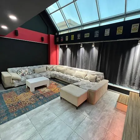 Saray Vip Apart Otel *