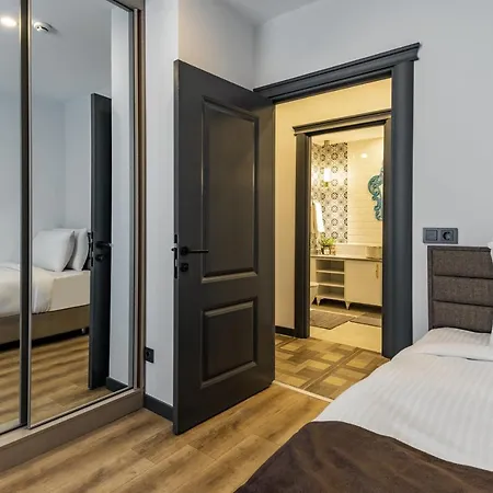 Hotel Baymari Suites Life