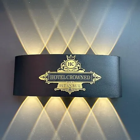 Crowned Istanbul