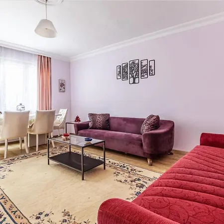 Kumkum House Apartment *