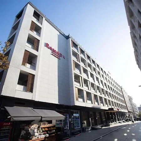 Hotel Ramada Plaza Sultanahmet 5*