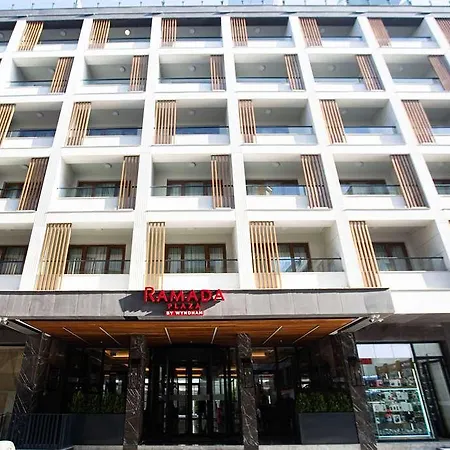 Ramada Plaza Sultanahmet 5*