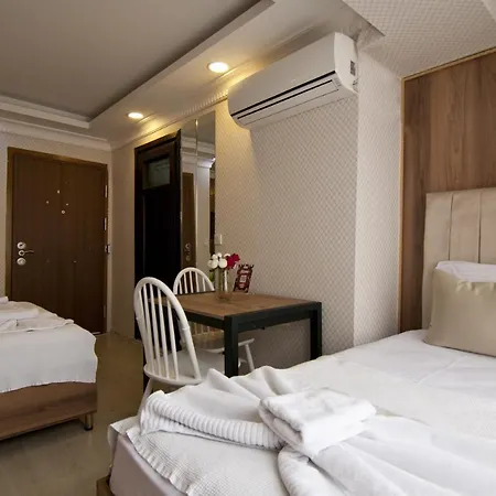 Aparthotel Immortelle *