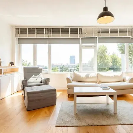 4 Bedroom Spacious In Nisantasi